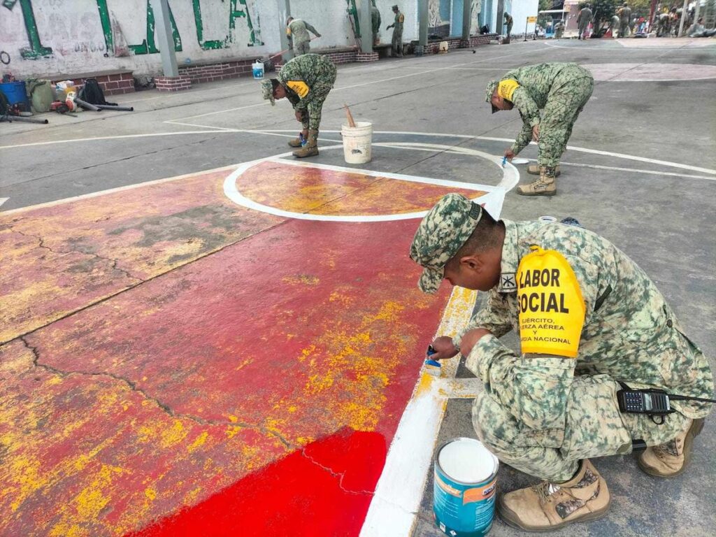 entrega de juguetes Uruapan Ejército Día de Reyes 2