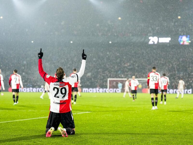 Feyenoord vence 3-0 al Bayern Munich en Champions League