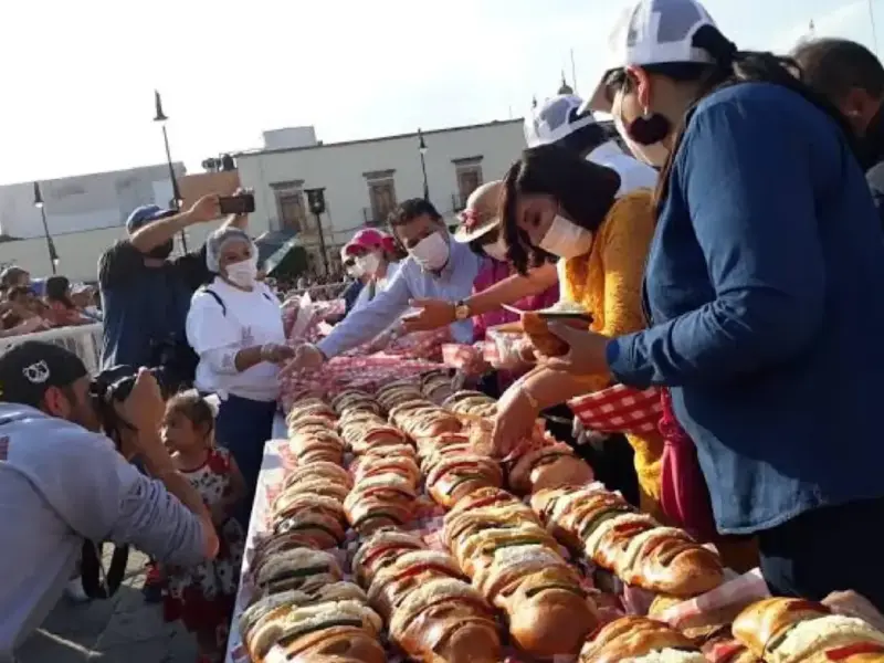 Habrá 10 mil roscas y atole gratis en Cabalgata de Reyes Magos en Morelia