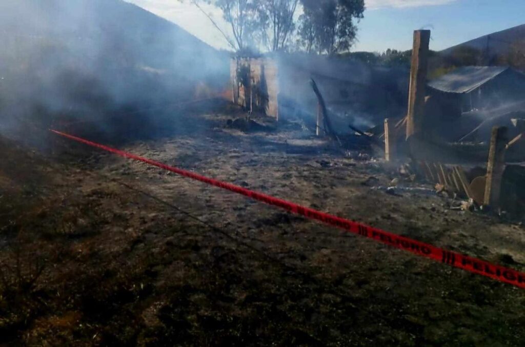 incendio de casa en Pomoca, Maravatío deja Adulto mayor calcinado