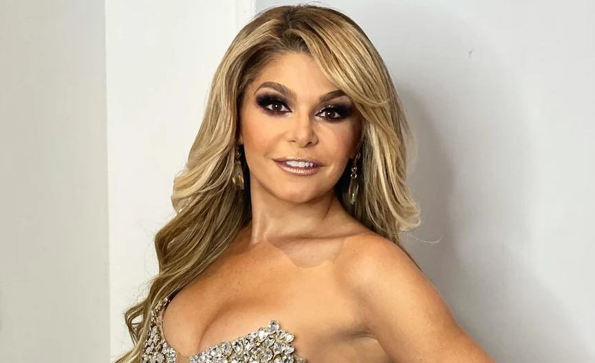 Itatí Cantoral apoya amigas Cynthia Klitbo y Thalía