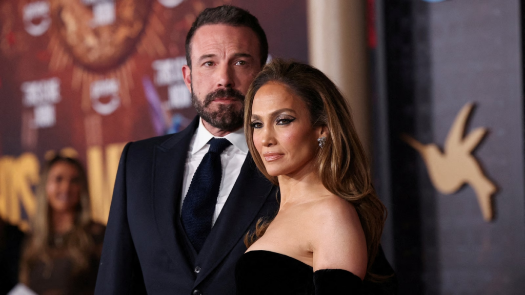 Jennifer Lopez y Ben Affleck están oficialmente divorciados