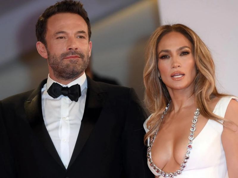 Jennifer Lopez y Ben Affleck están oficialmente en divorcio después de dos años de matrimonio