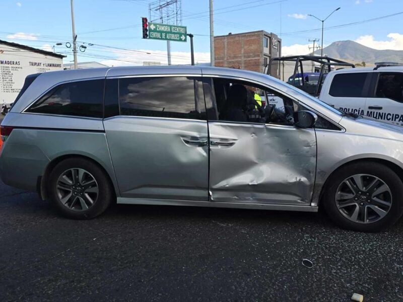 motociclista lesionado choque camioneta Zamora