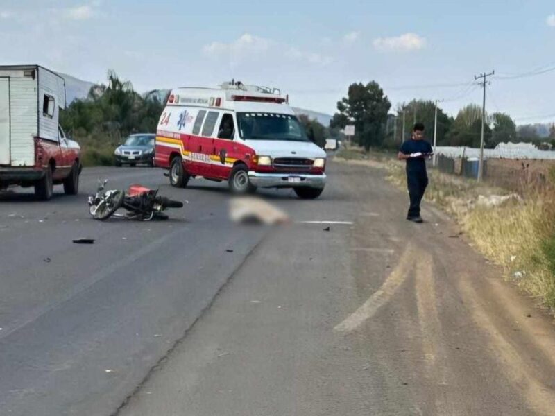 muerte motociclista choque camioneta Tangancícuaro