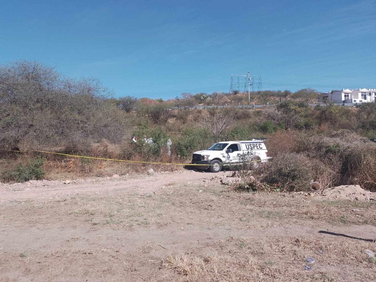 mujer muerta y con huellas de violencia en El Carrizal, Tarímbaro