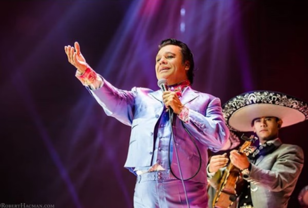 Netflix presenta nueva docuserie sobre Juan Gabriel: Un Vistazo íntimo al Divo de Juárez-1