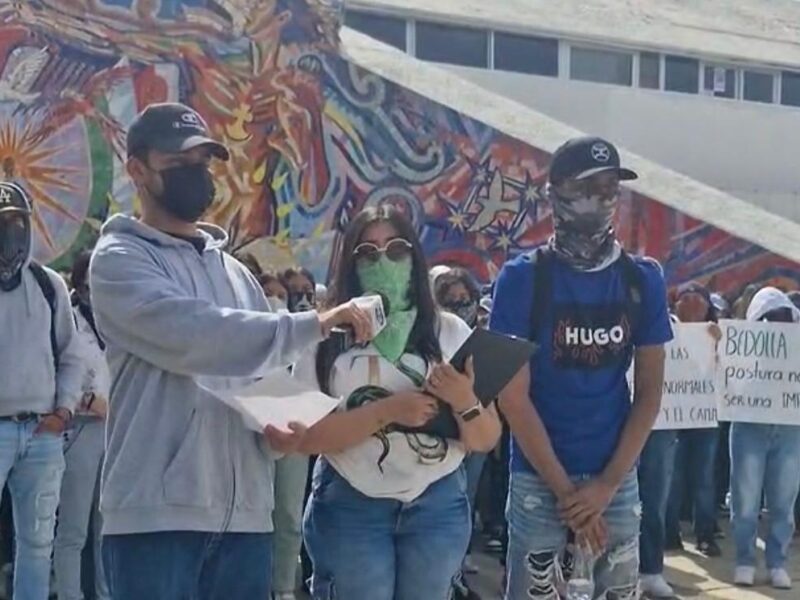 Normalistas denuncian amenazas y advierten toma indefinida de la SEE en Michoacán 1