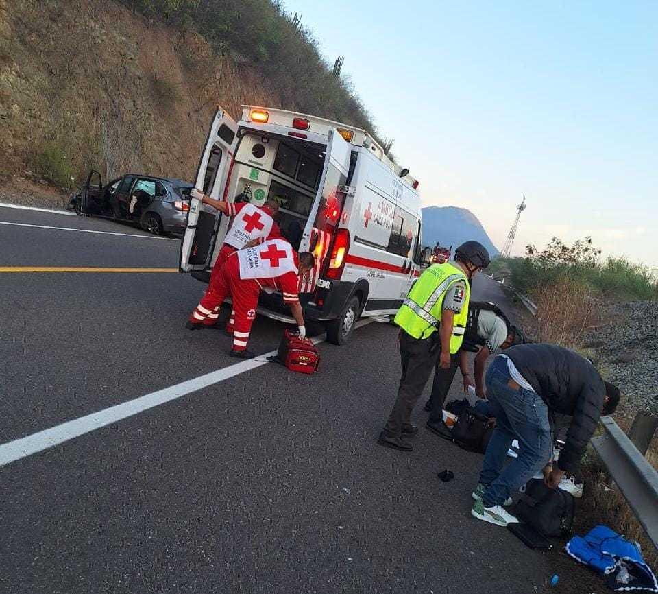 Ocurren al menos 3 accidentes en distintos puntos de la autopista Siglo XXI-3