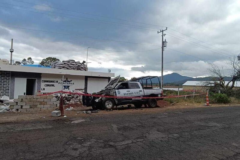 Patrulla de la Guardia Civil es atacada con explosivos en Tangamandapio