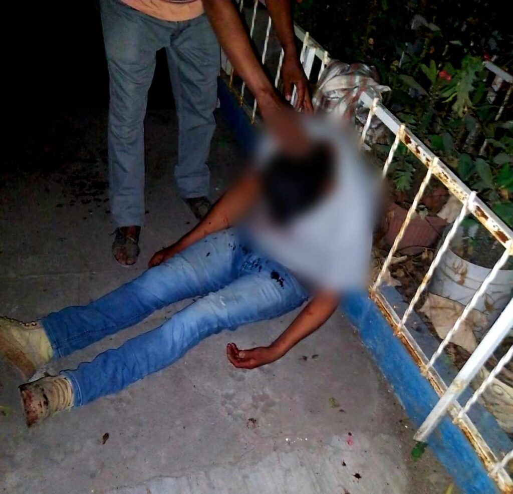 pelea en paracuaro deja herido de un palazo en la cabeza hospitalizado