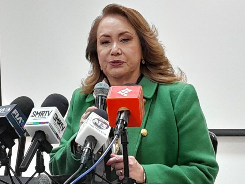 Rechaza Yasmín Esquivel, incurrir en actos anticipados de campaña en Michoacán