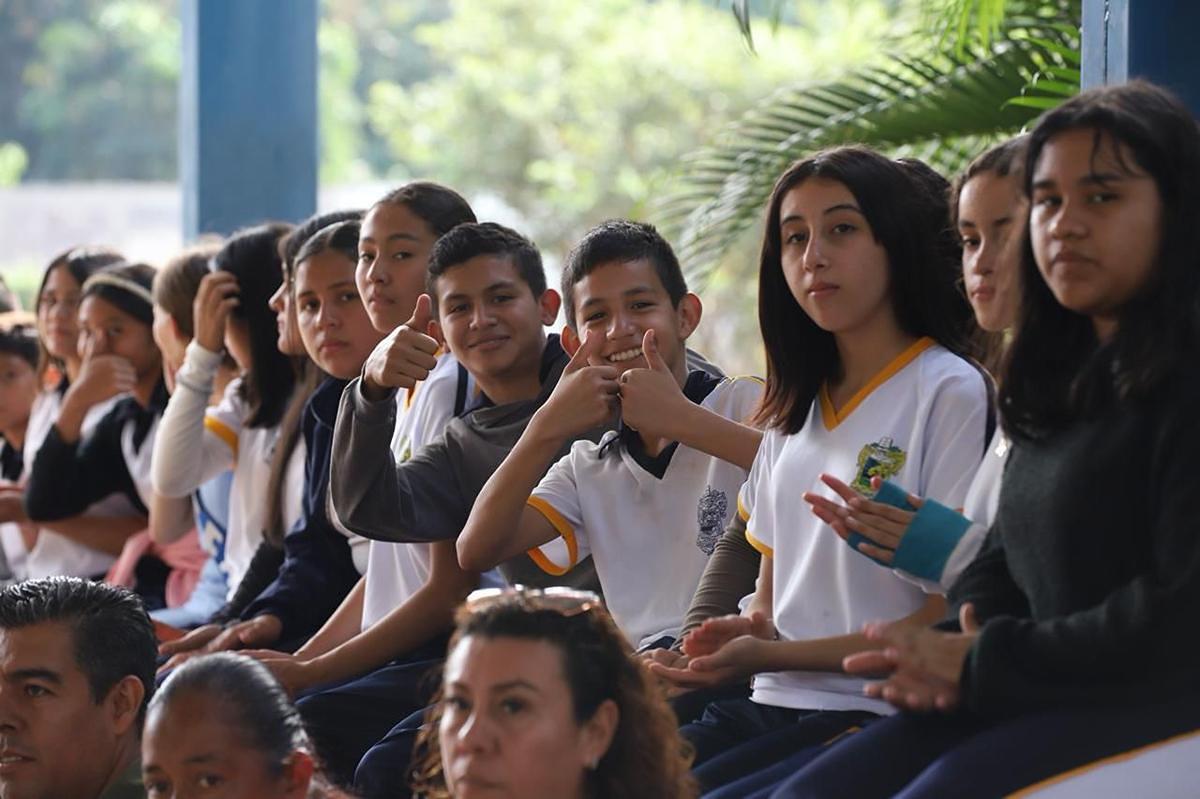 regreso a clases Michoacán enero 2025