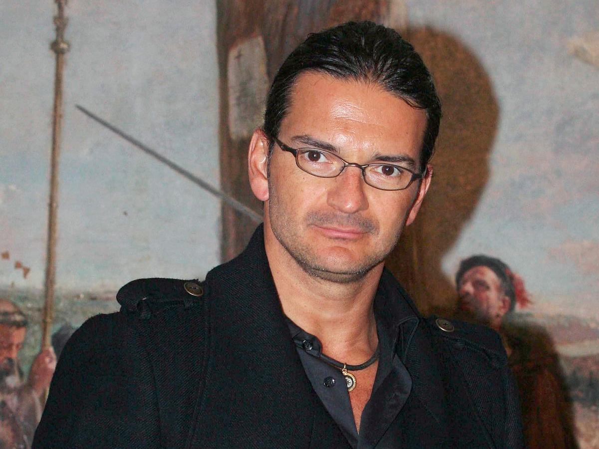 Ricardo Arjona estrena su nuevo disco "Seco"