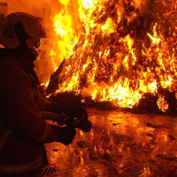 Trágico incendio en hotel de Turquía causa 76 muertes