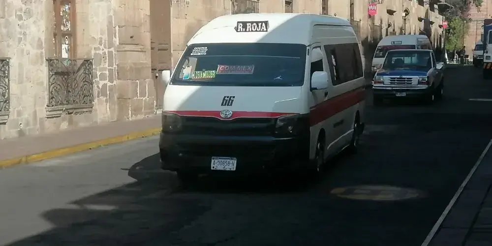 Transporte público en Morelia operará hoy hasta las 11:30 pm por Día de Reyes