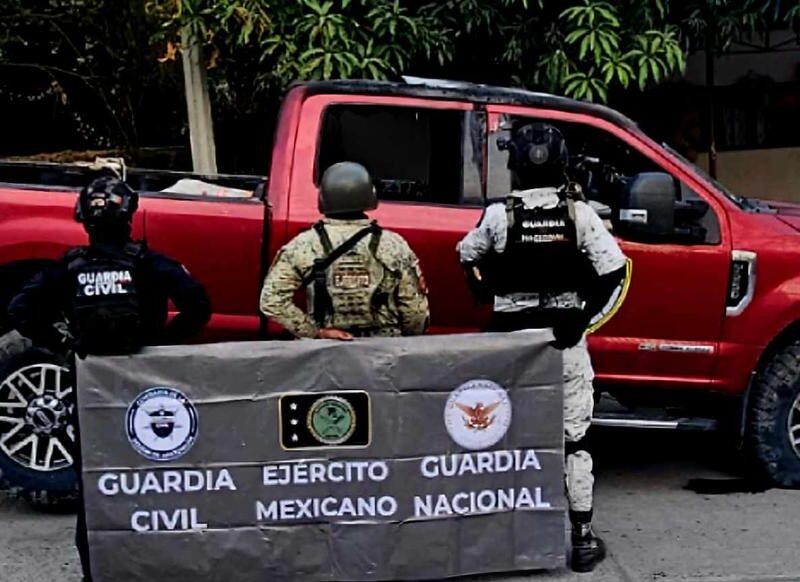 Tras enfrentamiento aseguran al CJNG arsenal y camioneta robada en Buenavista