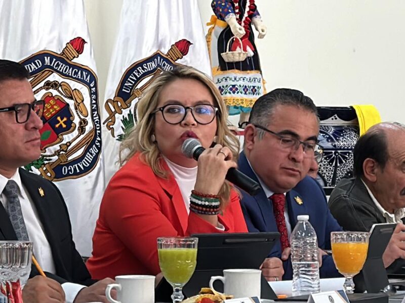 UMSNH pagará jubilaciones y marcha 2023; Rectora