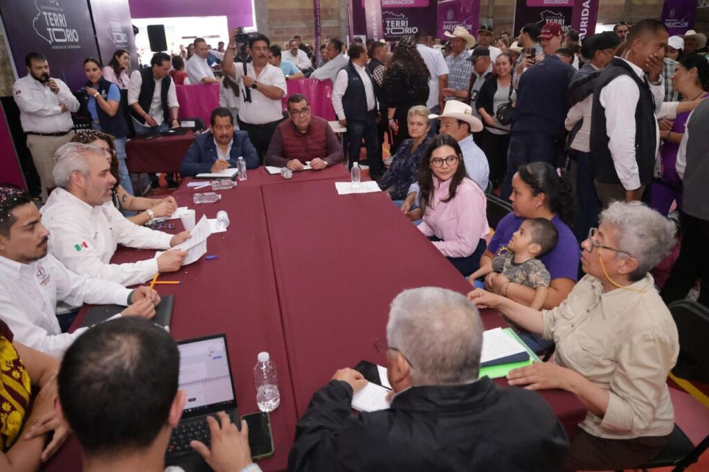 Audiencia pública en Yurécuaro con el Gobernador Bedolla 1