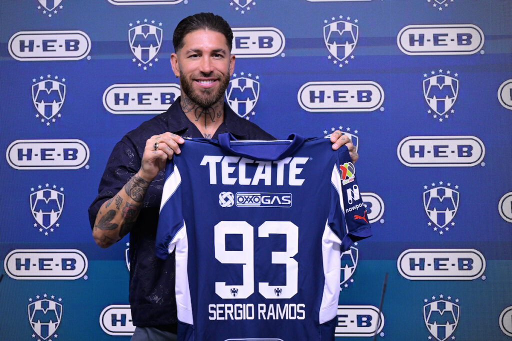 Rayados presenta al español Sergio Ramos como nuevo refuerzo