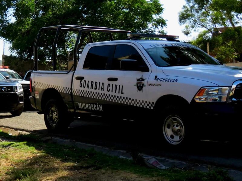 Abandonan cadáver desmembrado dentro de una hielera, en Parácuaro