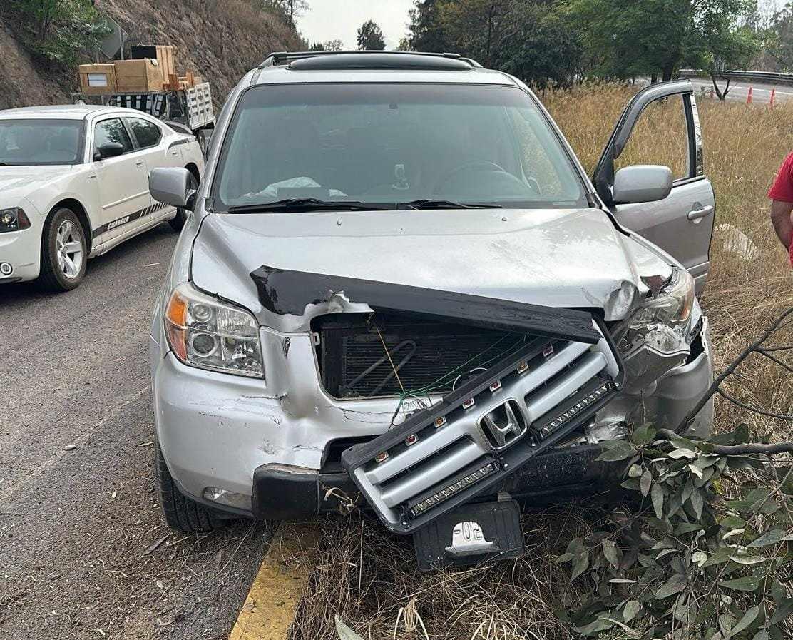 accidente camionetas carretera Morelia Pátzcuaro