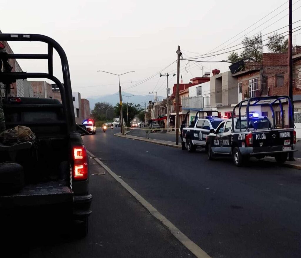 Asesinan 2 hombres a balazos en la colonia Revolución de Zamora