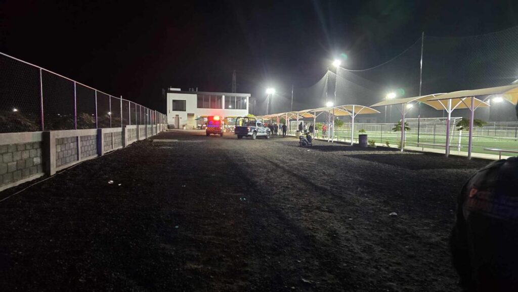 Asesinan a balazos a dos jóvenes en canchas de futbol de Zamora 1