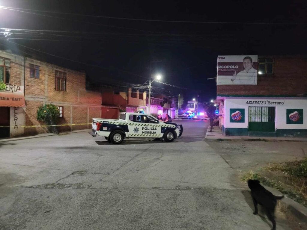 asesinato en Morelia: Hombre es asesinado a tiros en la entrada de una tienda