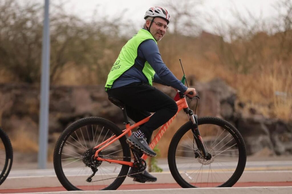 carrera ciclista contra las adicciones Bedolla