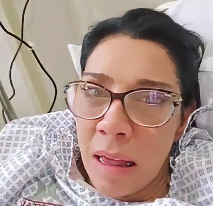 Cynthia Klitbo hospitalizada tras mordedura de araña viuda negra