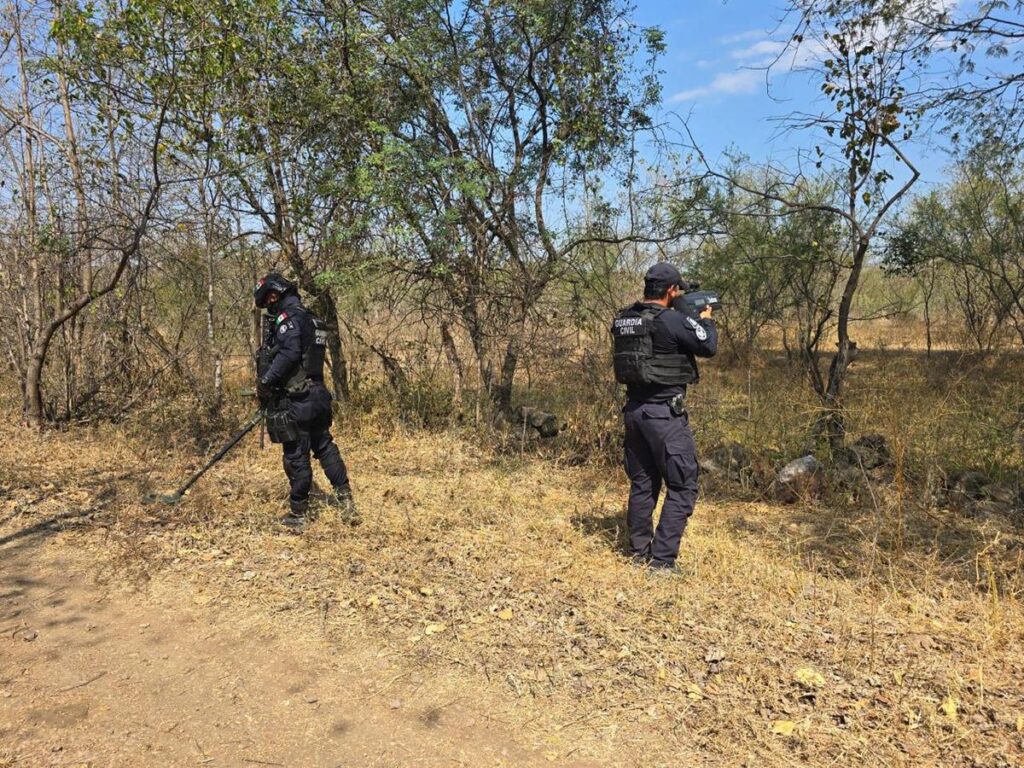 desactivación de explosivos en Tierra Caliente; SSP-4