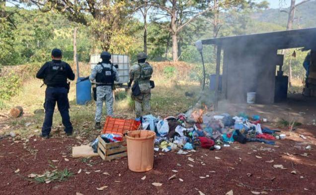 Destruyen 3 campamentos clandestinos en Parácuaro SSP