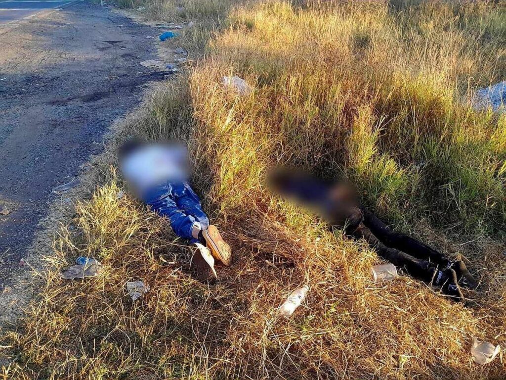 doble homicidio Abandonan dos ejecutados a un costado de carretera de Tingüindín-1