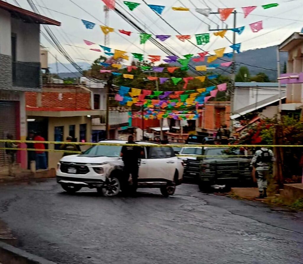 enfrentamiento en Ziracuaretiro deja dos muertos y tres detenidos