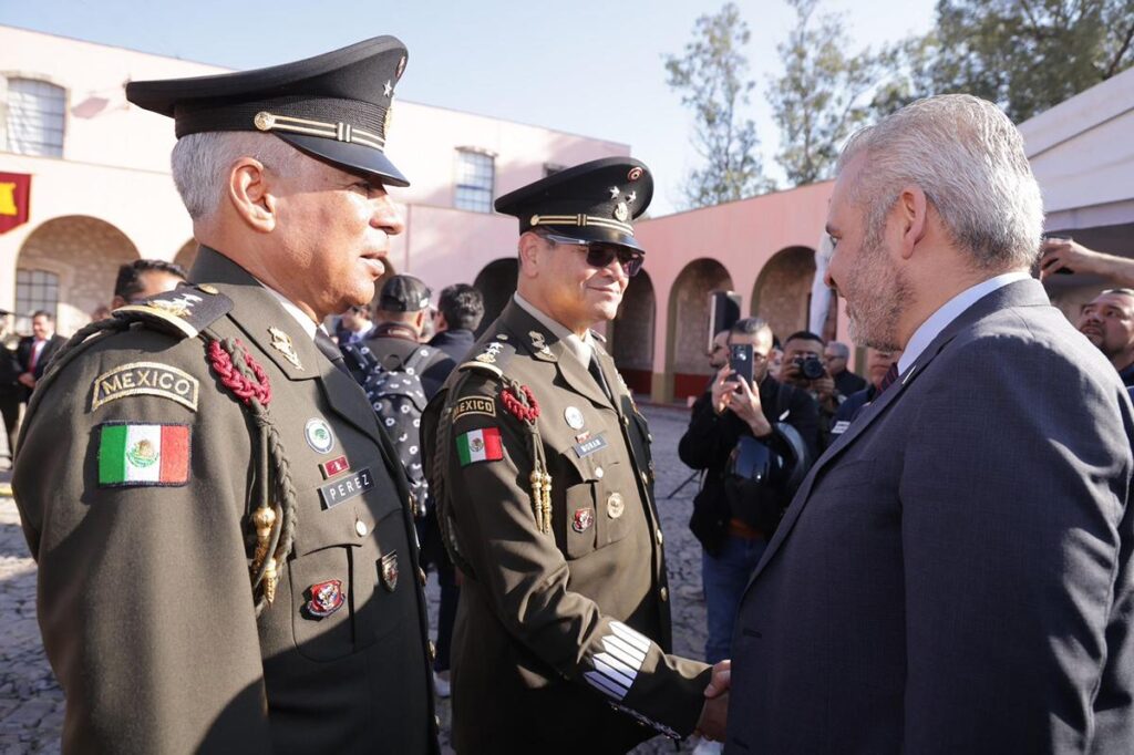 Héctor Francisco Morán González rinde protesta al mando de la 21 Zona Militar en Michoacán