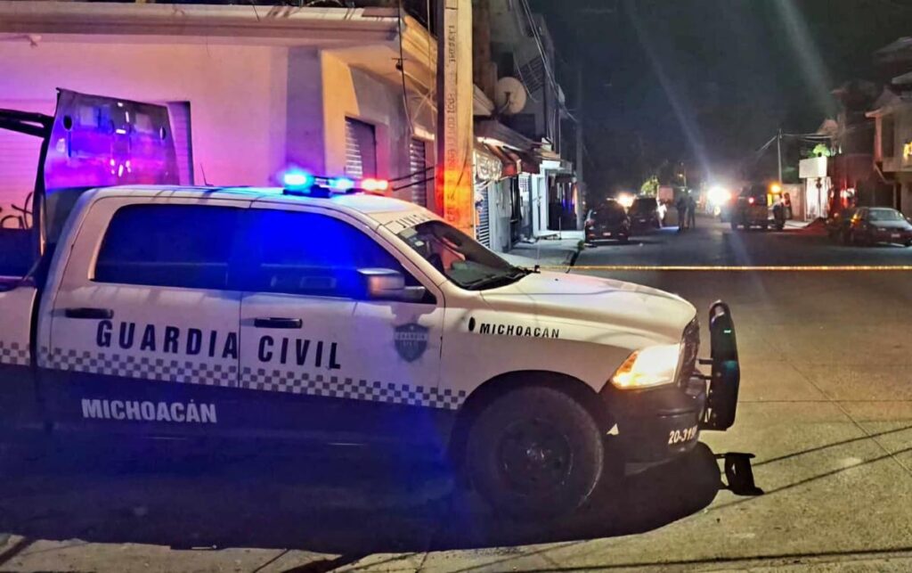 Hombre es asesinado a balazos en el Barrio de San Miguel, en Uruapan