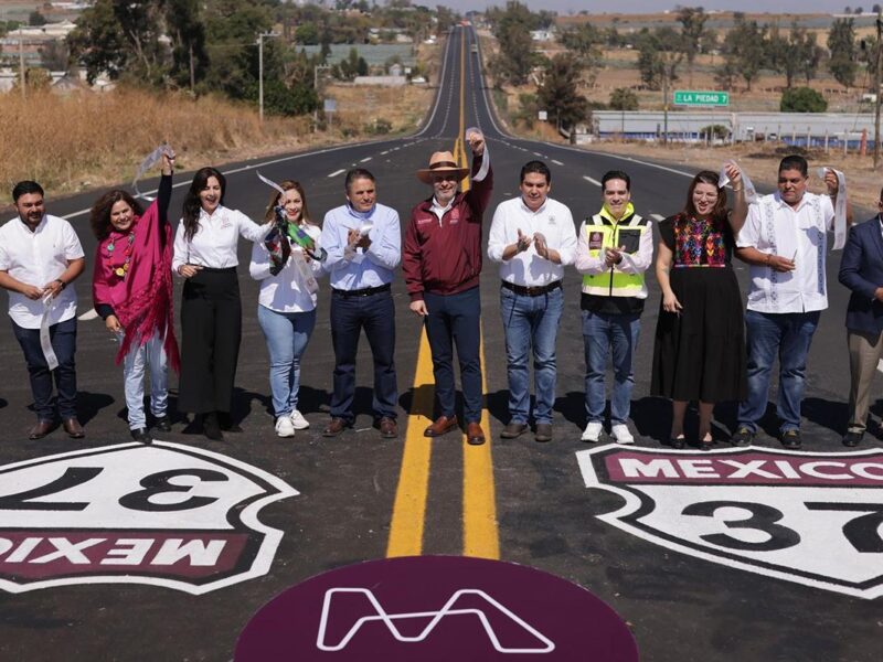 Inaugura Bedolla rehabilitación carretera La Piedad-Numarán