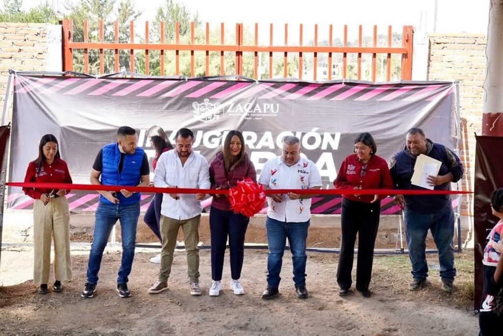 Inaugura Mónica Valdez barda perimetral en escuela Primaria Integral Ricardo Flores Magón de Zacapu