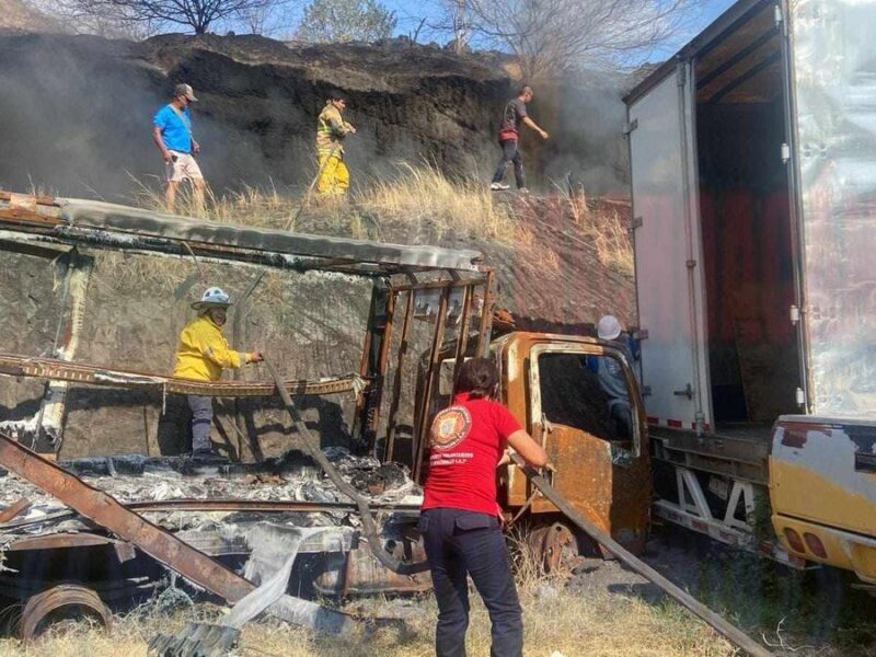 incendio corralón Apatzingán llantas motos