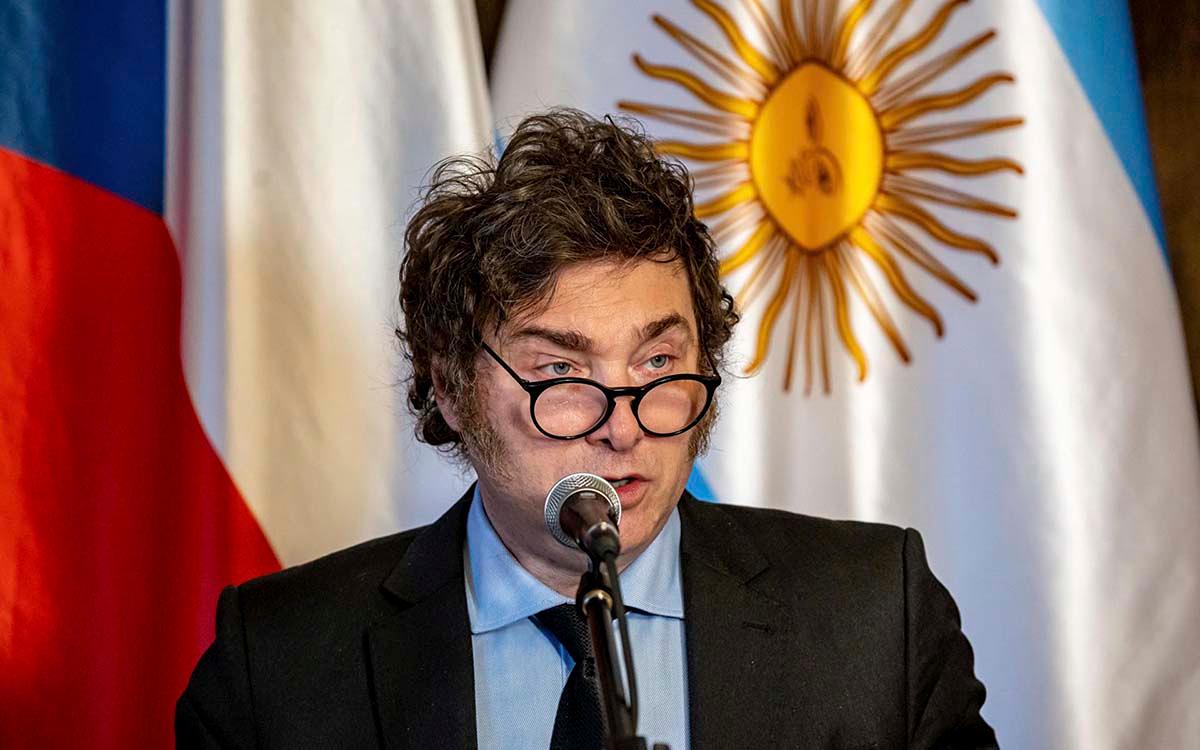 Javier Milei anuncia que Argentina se retira de la OMS