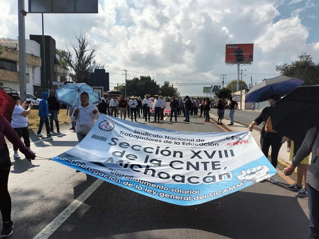 Magisterio de la CNTE anuncia marcha masiva y paro de labores en Michoacán