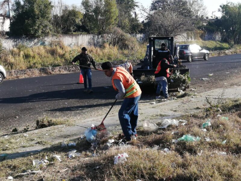 Morelia: Realiza limpieza en colonia Industrial y Colinas del Sur