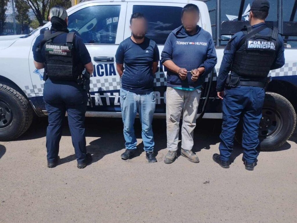 recuperación vehículo robado Pátzcuaro dos detenidos