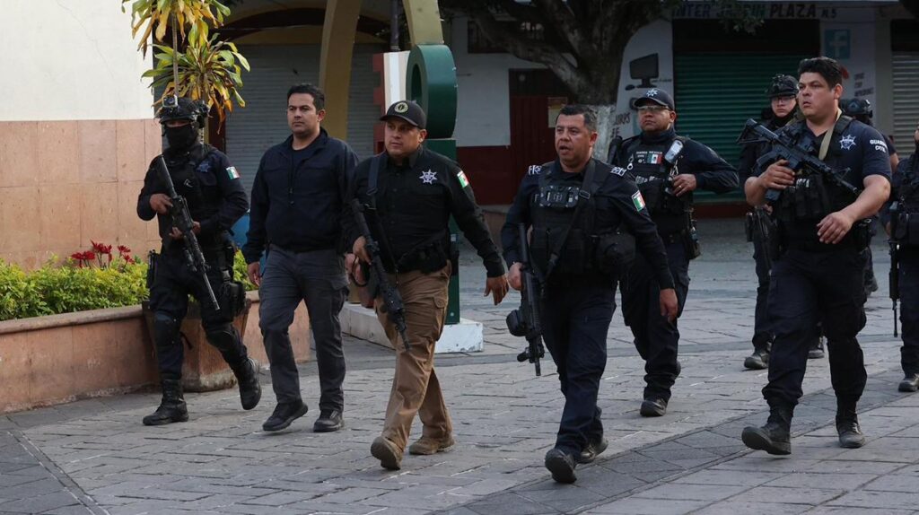 Refuerzan la seguridad en Queréndaro-1