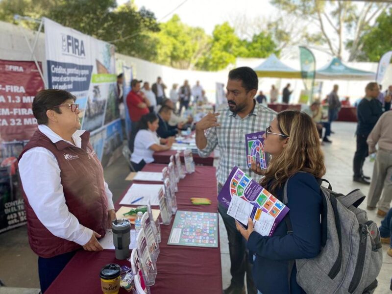 Si Financia anuncia créditos para productores del Bajío michoacano