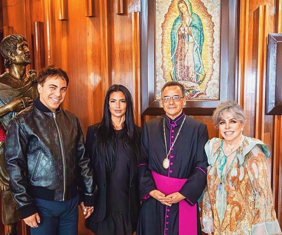 Verónica Castro apoya la boda de Cristian Castro