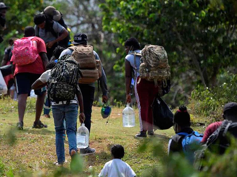 40% de desplazados de Michoacán por operatividad del crimen organizado, son menores de edad