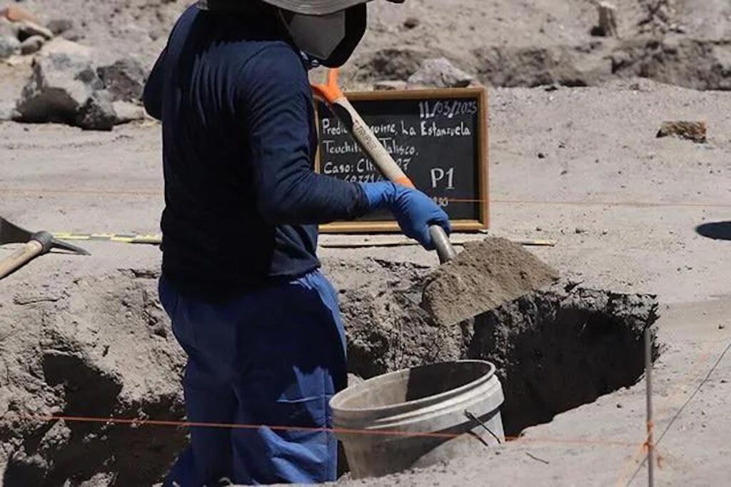 Amnistía Internacional pide investigar fosas clandestinas en México