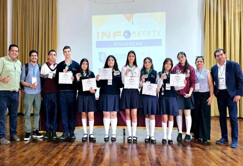 Alumnos de Cecytem triunfa en feria de ciencias Infomatrix Michoacán 2025